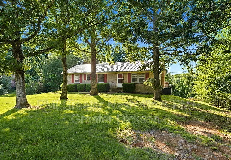 366 N Powers Blvd — Photo 13