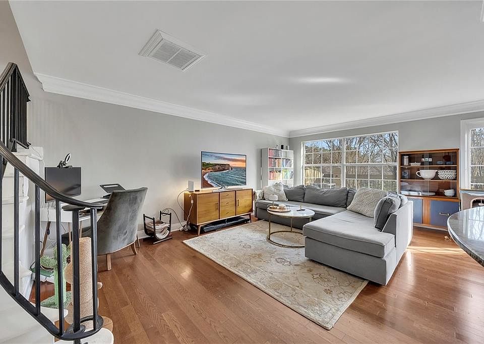 1st image of 6980 Roswell Rd Unit C5