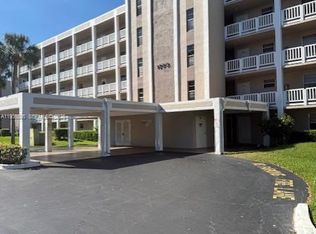 Sherwood Square, Coral Springs, FL 33071