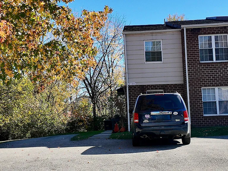 2166 Birch Dr #1 — Photo 2
