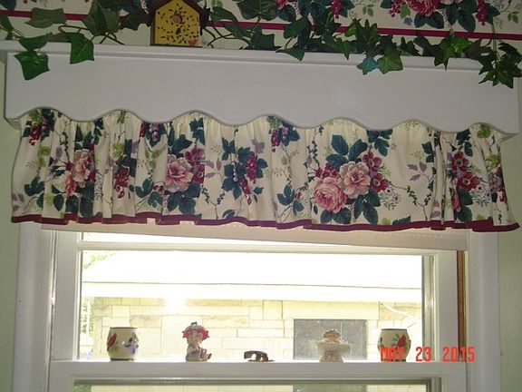 5th image of 720 W Temperance St