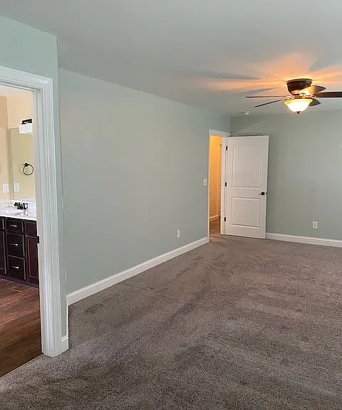 224 Green Trees Dr — Photo 32