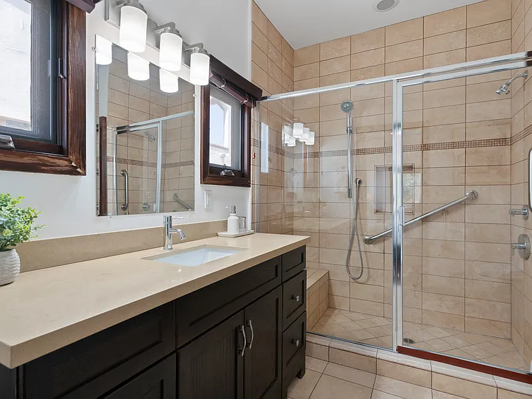 1039 S Hayworth Ave #1039 — Photo 11