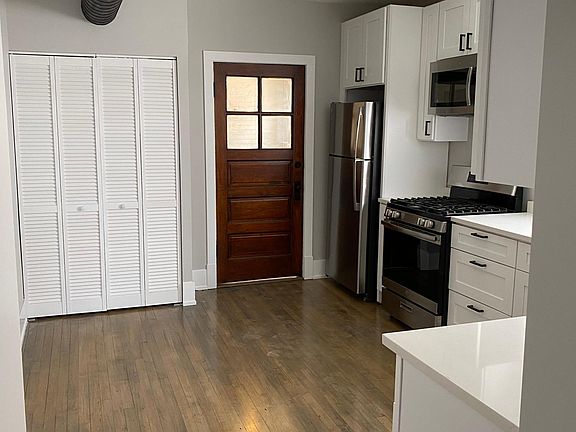 2nd image of 3907 W Wellington Ave #2W