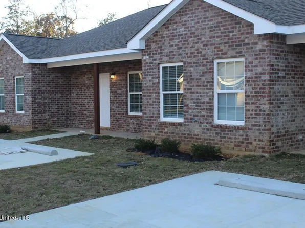 1007 Bassett Dr APT B, McComb, MS 39648