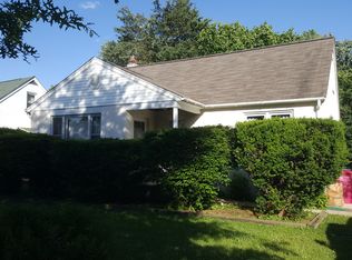 306 Rogers Rd, Norristown, PA 19403