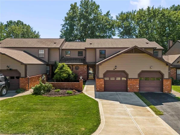 1107 Valleyview Dr, Lawrence, PA 15055