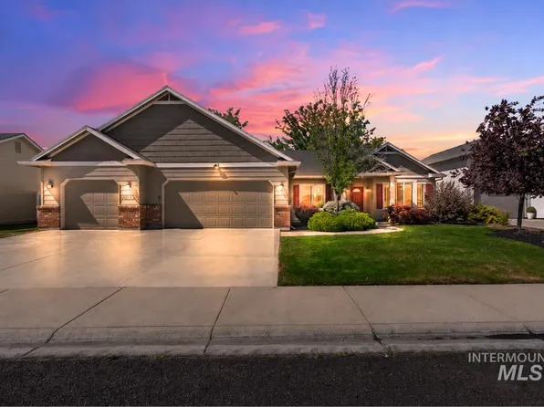 9802 W Blackpool Ct, Star, ID 83669