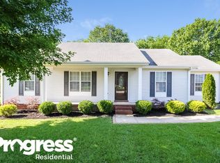 2231 Sawmill St, Murfreesboro, TN 37128