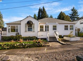 7736 SW Burlingame Ave, Portland, OR 97219