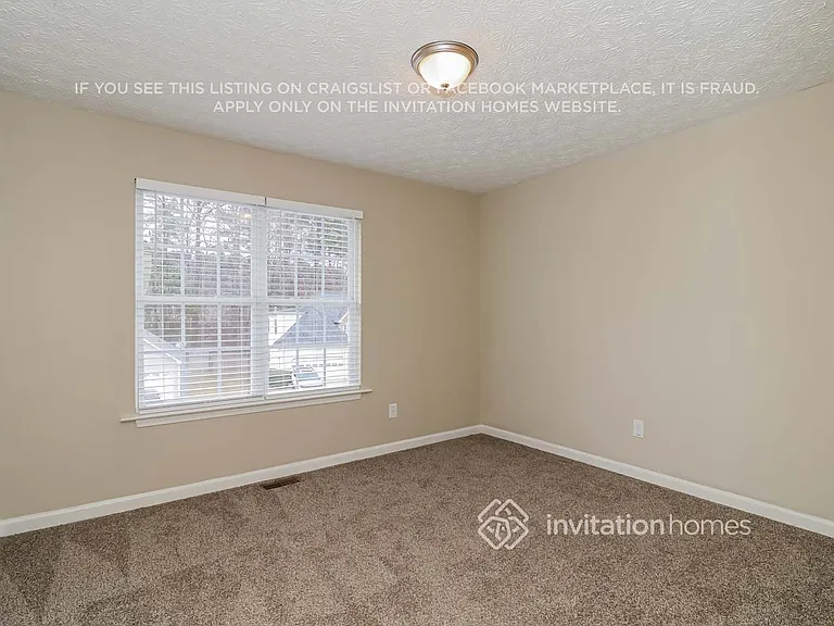 118 Williamsburg Dr — Photo 14
