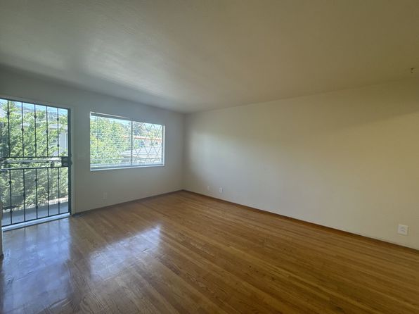 3743 39th Ave