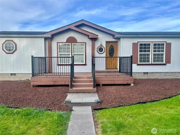 234 SE E Street, Forks, WA 98331