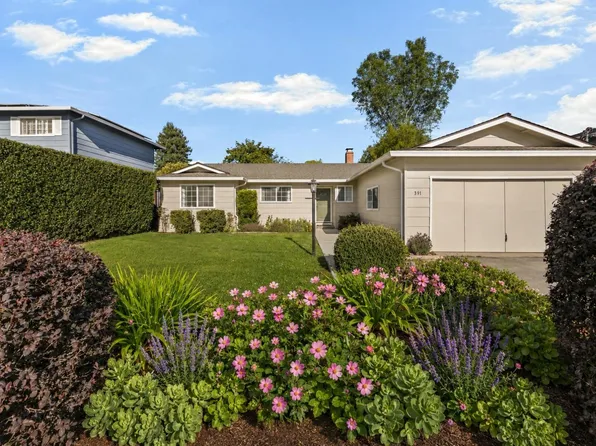 391 Danube Dr, Aptos, CA 95003