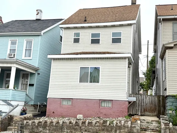 1528 Bell Ave, Altoona, PA 16602