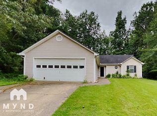 135 Mountain Ct, Covington, GA 30016