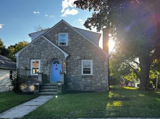 1-346 Princess Ave #1, Cranston, RI 02920