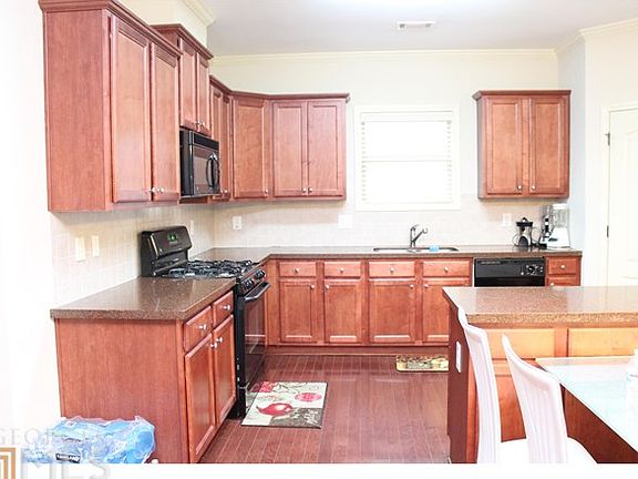 5th image of 2821 Peachbrook Ln