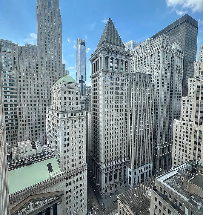 1st image of 15 Broad St APT 2400
