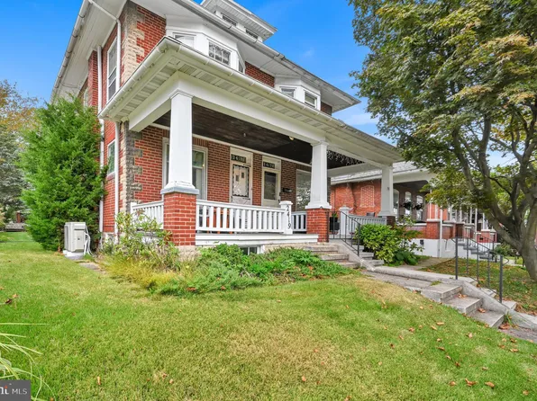 2419 Penn Ave, West Lawn, PA 19609