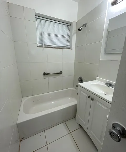 810 82nd St #1 — Photo 7