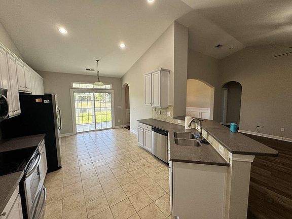 4th image of 4528 Marshwood Dr.