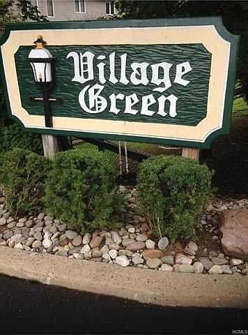 2nd image of 35 Village Grn