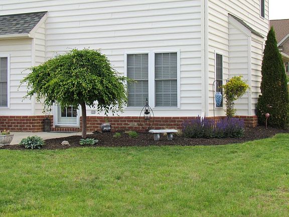 4th image of 2182 River Oaks Dr