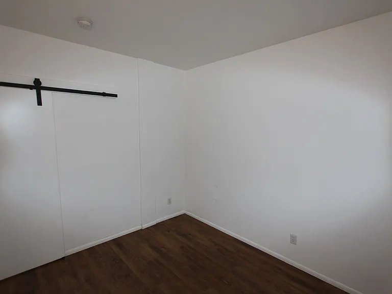 208 W Dale Ave — Photo 11
