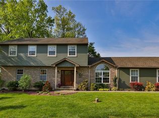 565 Roberts Rd, Nazareth, PA 18064