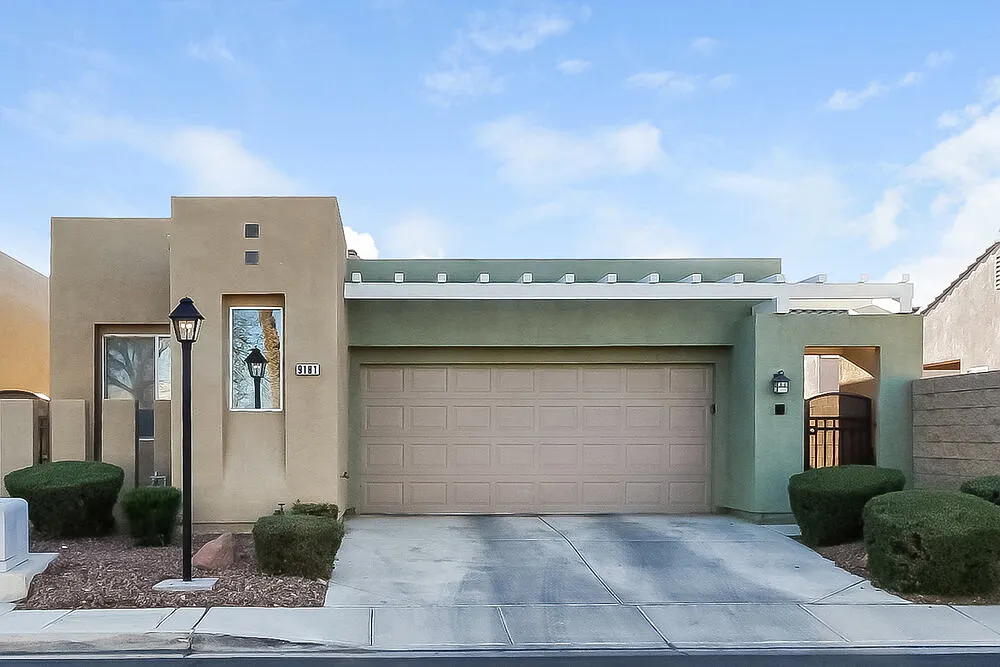 3 bed, 2.0 bath, 1593 sqft, $2,375 — Photo 1