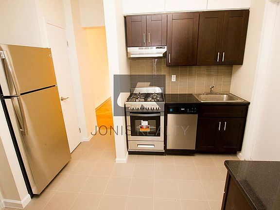 2nd image of 145 E 35th St #6MW