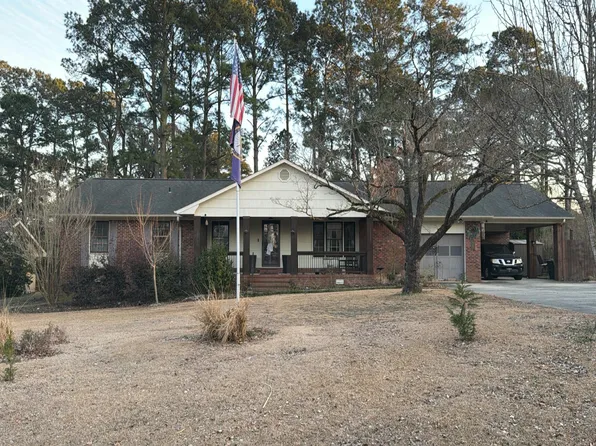 211 Rockledge Rd, New Bern, NC 28562