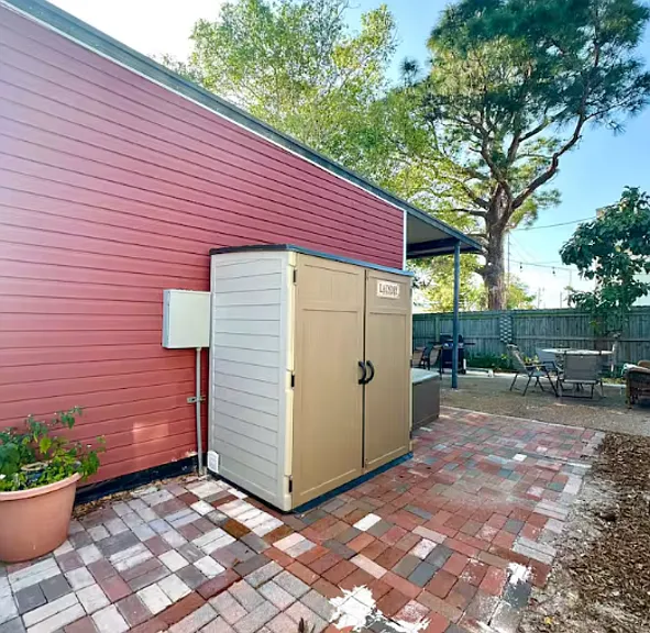 10548 Lake Dr — Photo 24
