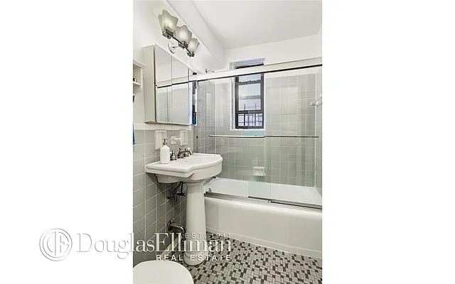 Sold by Douglas Elliman | media 7