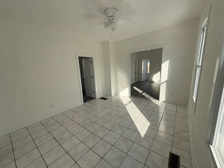 110 N 17th Ave #1 — Photo 4
