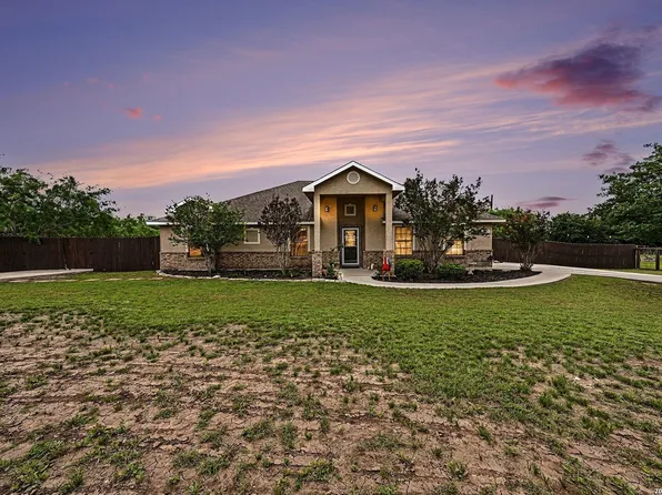 15014 Becker Bnd, San Antonio, TX 78253