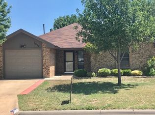 1352 Fox Hollow St, San Angelo, TX 76905