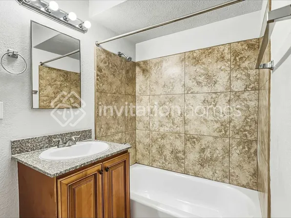 449 S Stewart, Mesa, AZ 85202