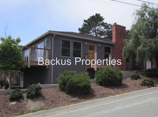 1101 Roosevelt St, Monterey, CA 93940