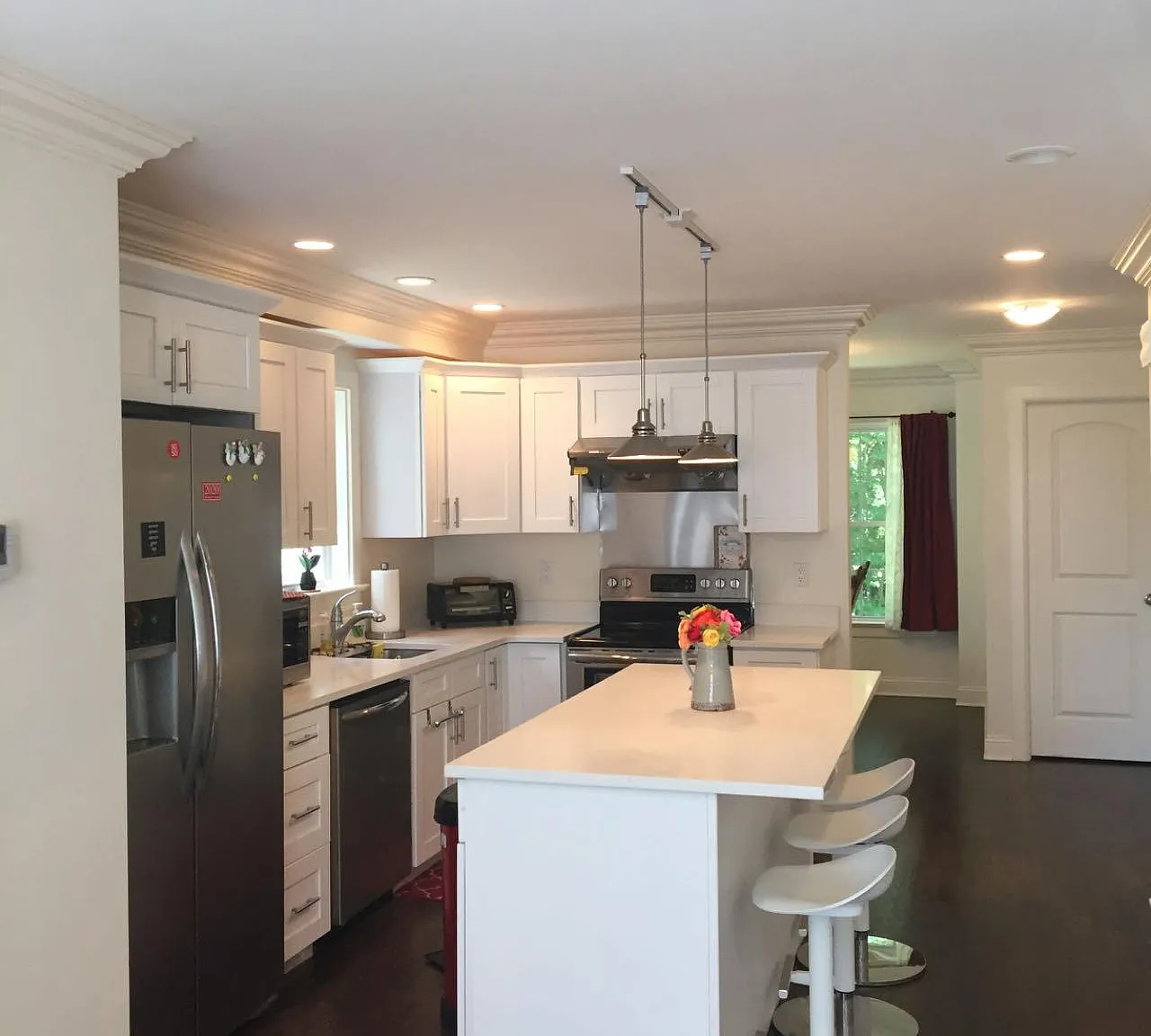 12 Willard Rd — Photo 4