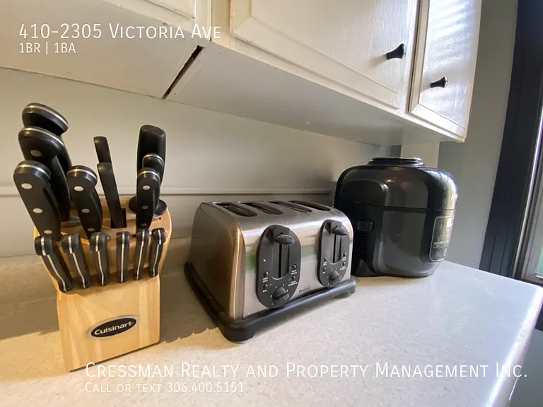 2305 Victoria Ave — Photo 46