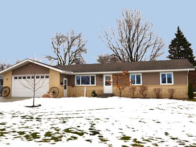 803 Hillcrest Dr, Montgomery, MN, 56069