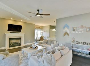 182 Wauregan Rd, Canterbury, CT 06331