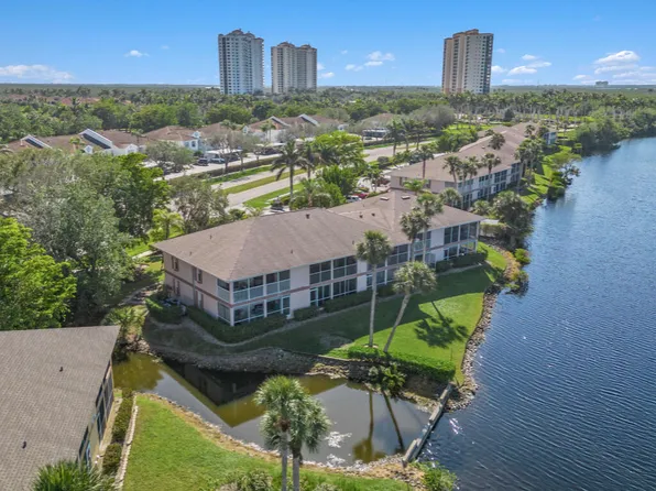 1045 Mainsail Dr Unit 415, Naples, FL 34114