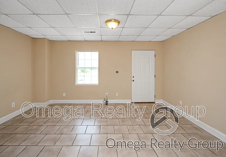 314 Percy St — Photo 9