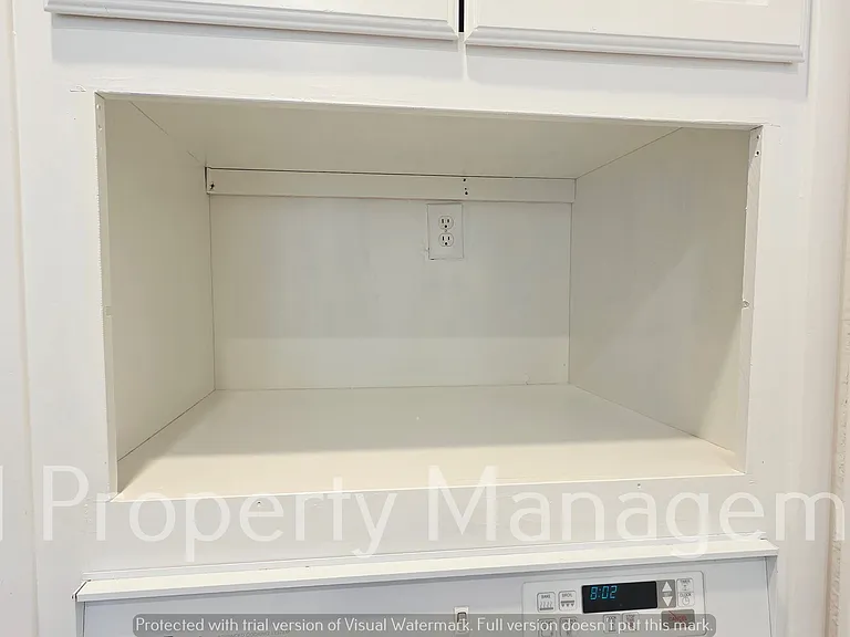 3305 Woodbluff Ln — Photo 13