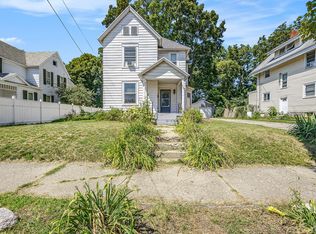 329 Ann St NE, Grand Rapids, MI 49505