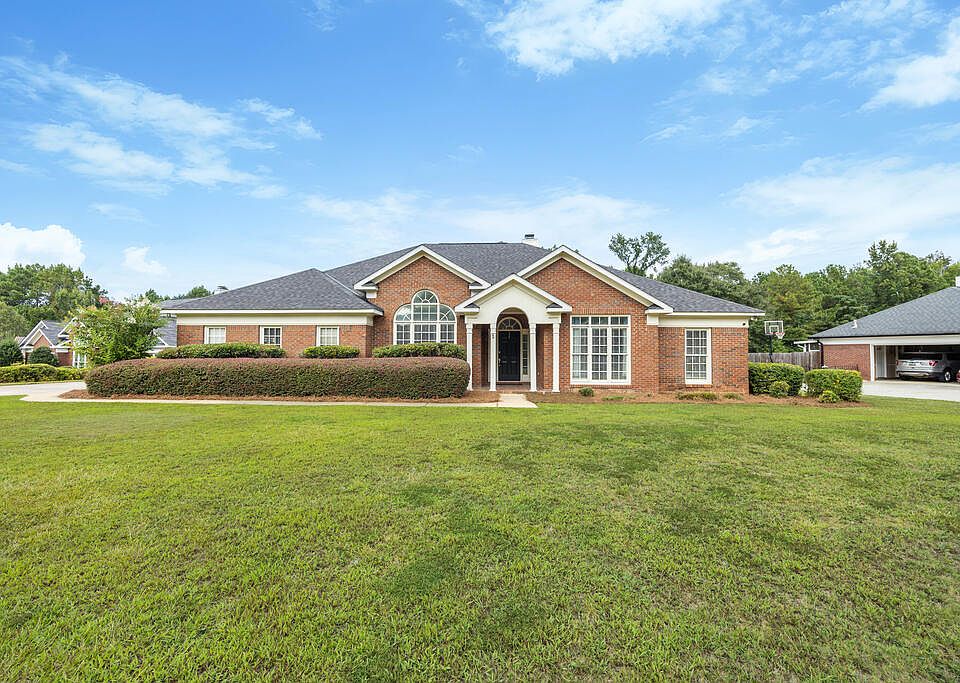 1st image of 1525 Ridge Creek Way