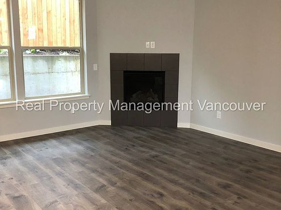 3rd image of 3512 NE 61st Way